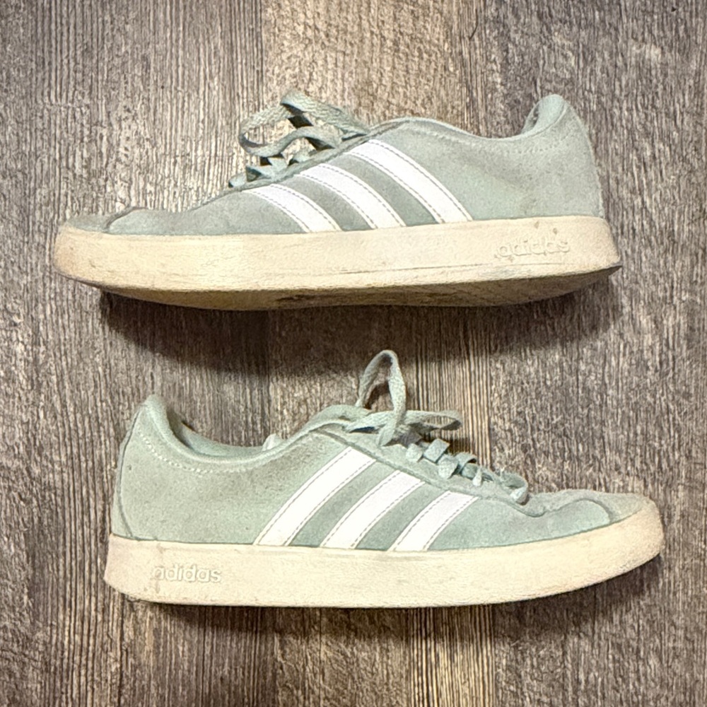 Girls Adidas Mint Green Suede Sneakers - Picture 5 of 6